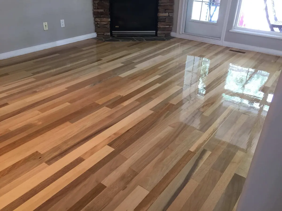The same living room floor after refinishing