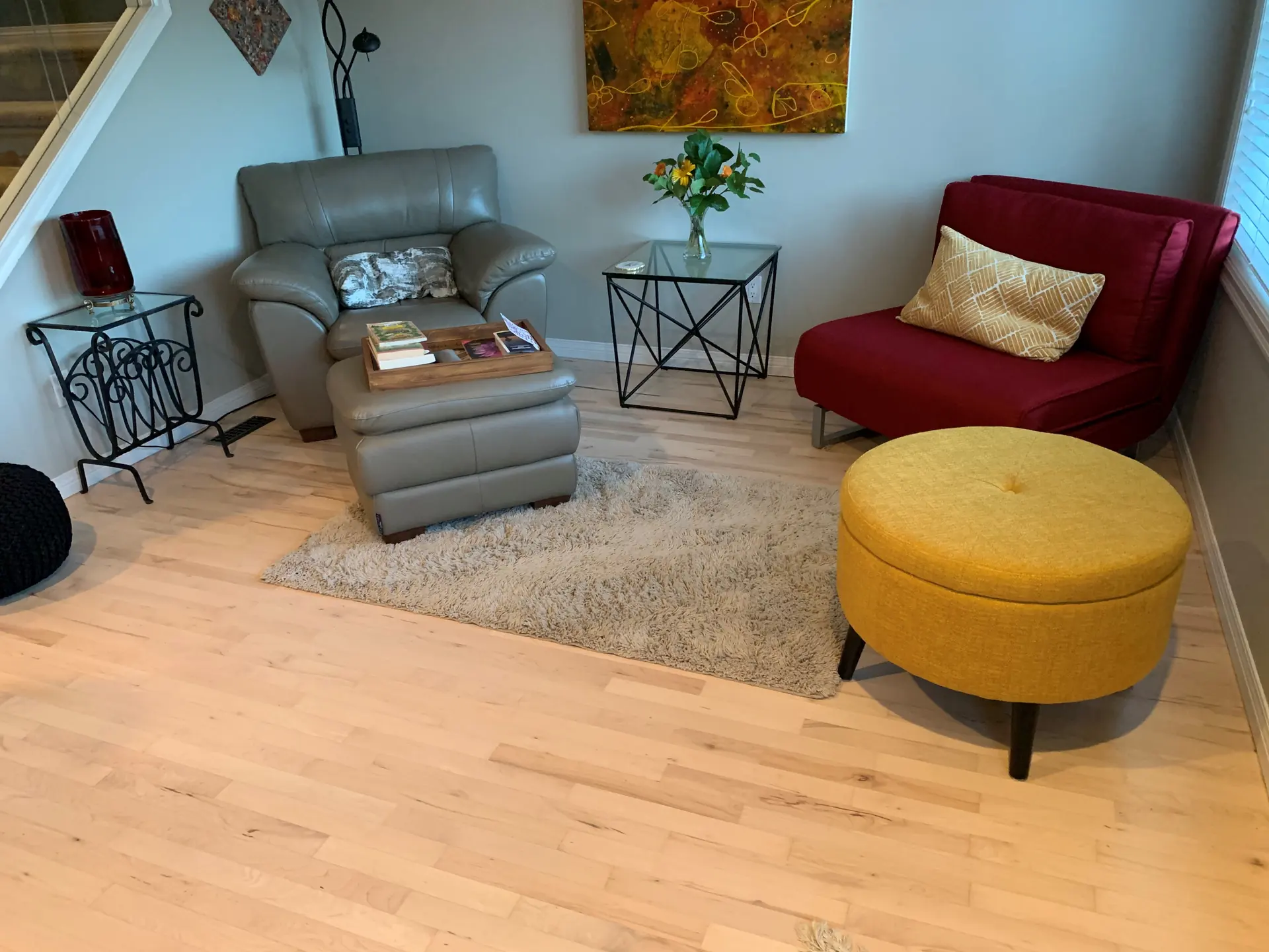 Maple floor finished with Bona NordicSeal in a bright living room